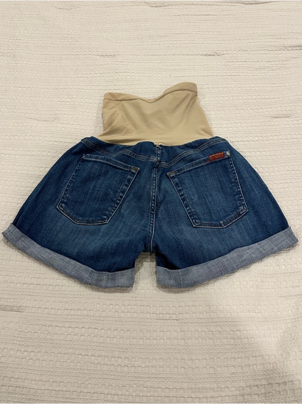7 For All Mankind Women’s Maternity Denim Jean Shorts Size 29